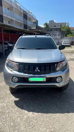 MITSUBISHI L200 TRITON 2.4 16V TURBO DIESEL SPORT GLX CD 4P 4X4 MANUAL